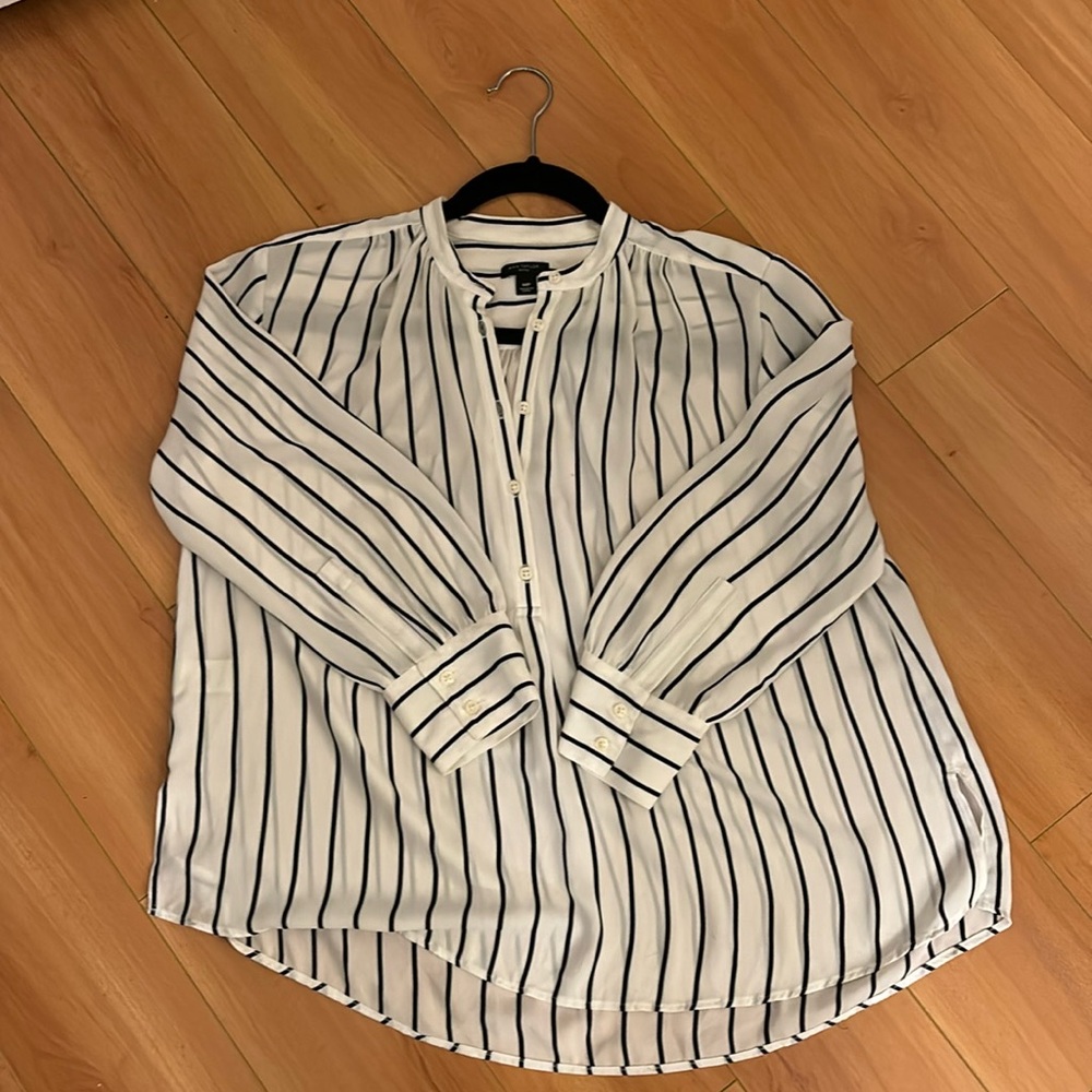 Ann Taylor work shirt